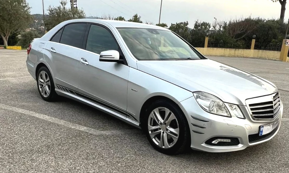 Makina ne shitje ne Tirane, Mercedes-Benz, 2010 Diesel,Kambio Automatik Pagesa 6,300  Euro.