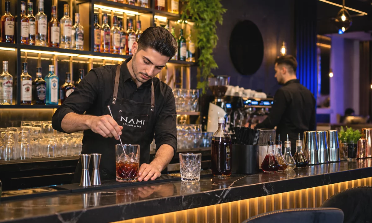 Job Offers in Tirana, Profession • Banakier/e 🍹 • Barist/e ☕ • Kamarier/e 🍽️ • Kuzhinier/e 👨‍🍳 • Shisha Boy 💨 • Ndihmës Banakier/e , Beginner/Little experience, Payment By Agreement.