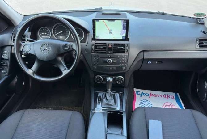 Makina ne shitje ne Tirane, Mercedes-Benz, 2008 Diesel,Kambio Automatik Pagesa 5,700  Euro.