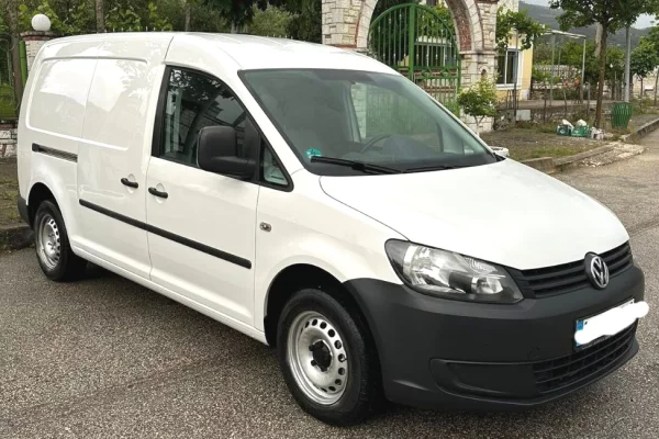 Makina ne shitje ne Vlore, Volkswagen, 2012 Diesel,Kambio Manual Pagesa 6,300  Euro.