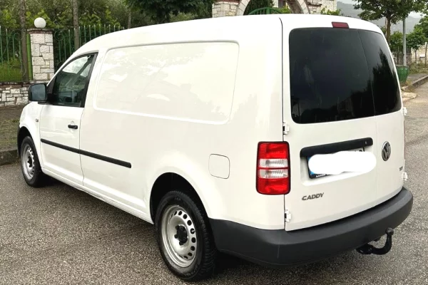 Makina ne shitje ne Vlore, Volkswagen, 2012 Diesel,Kambio Manual Pagesa 6,300  Euro.