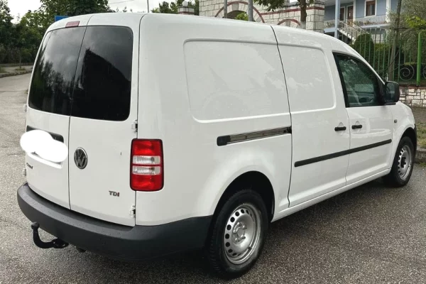 Makina ne shitje ne Vlore, Volkswagen, 2012 Diesel,Kambio Manual Pagesa 6,300  Euro.