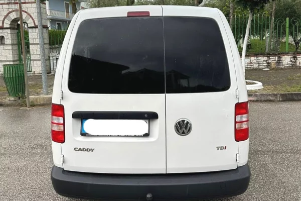 Makina ne shitje ne Vlore, Volkswagen, 2012 Diesel,Kambio Manual Pagesa 6,300  Euro.
