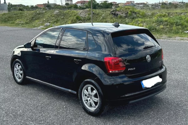 Makina ne shitje ne Shkoder, Volkswagen, 2012 Diesel,Kambio Manual Pagesa 5,200  Euro.