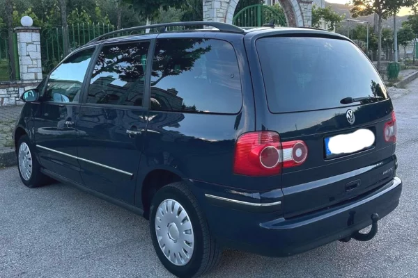Makina ne shitje ne Vlore, Volkswagen, 2007 gasoline-gas,Kambio Manual Pagesa 4,800  Euro.