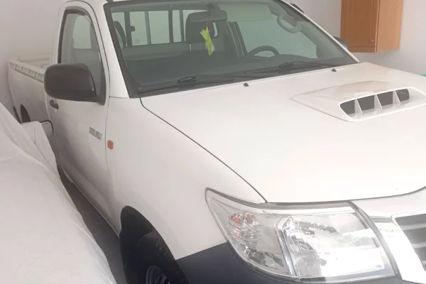 Makina ne shitje ne Vlore, Toyota, 2015 Diesel,Kambio Manual Pagesa 14,500  Euro.