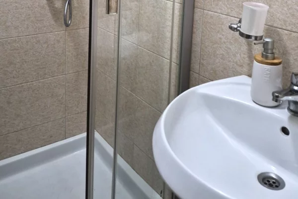 Private house for rent in Tirana Garsoniere, Furnished