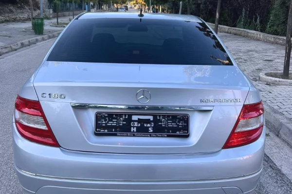 Cars for sale in Fier, Mercedes-Benz, 2008 Benzine,Kambio Manual Payment 4,499  Euro.