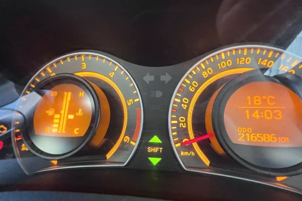 Makina ne shitje ne Vlore, Toyota, 2007 Diesel,Kambio Manual Pagesa 350,000  Leke.