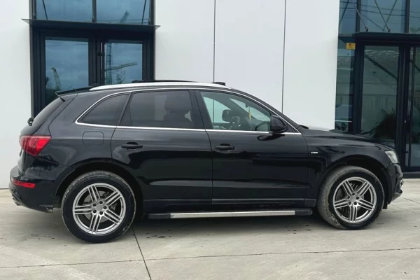Makina ne shitje ne Tirane, Audi, 2010 Diesel,Kambio Automatik Pagesa 8,000  Euro.