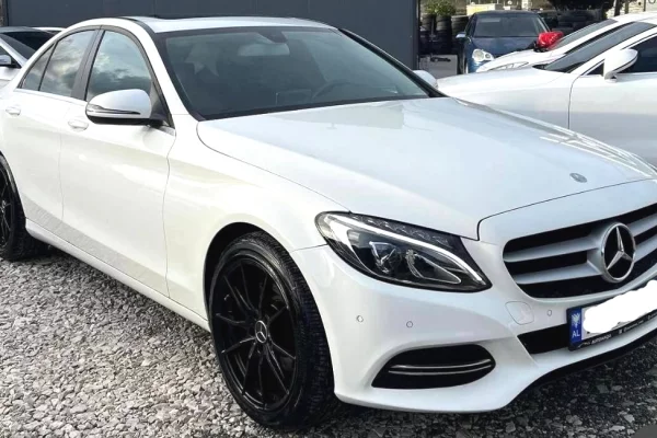 🚘🔥 Shitet Mercedes-Benz C-Class C180 Diesel 