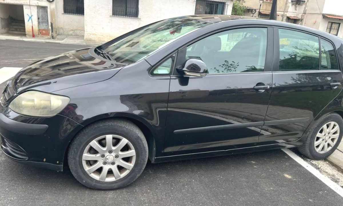 Cars For Sale In Tirana, Volkswagen, 2006 Diesel,Kambio Manual Payment