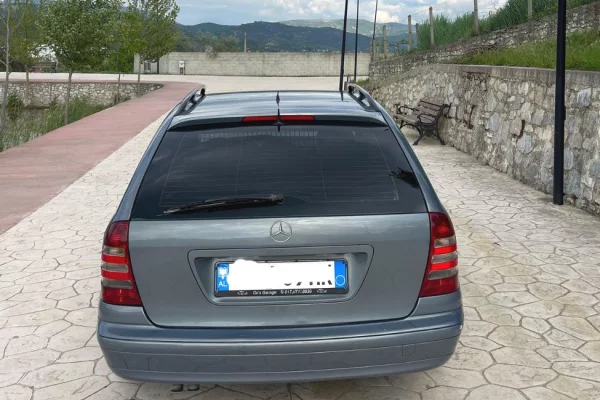 Cars for sale in Fier, Mercedes-Benz, 2005 Diesel,Kambio Automatik Payment 3,200  Euro.