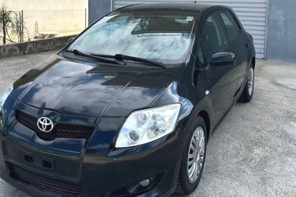 Cars for sale in Elbasan, Toyota, 2008 Diesel,Kambio Automatik Payment 5,500  Euro.
