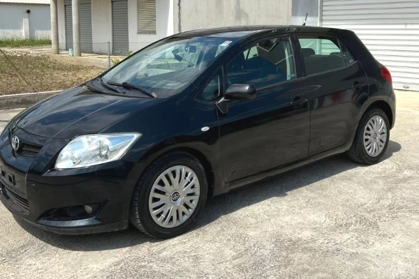 Cars for sale in Elbasan, Toyota, 2008 Diesel,Kambio Automatik Payment 5,500  Euro.