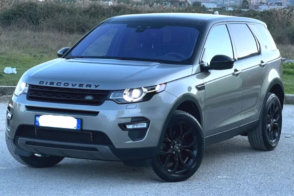 Makina ne shitje ne Tirane, Land Rover, 2017 Benzine,Kambio Automatik Pagesa 11,200  Euro.