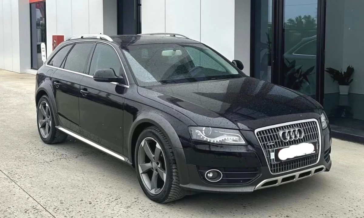 Auto in Vendita a Tirana, Audi, 2011 Diesel,Kambio Automatik Pagamento 7,000  Euro.