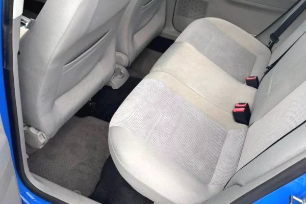 Auto in Vendita a Elbasan, Volkswagen, 2008 gasoline-gas,Kambio Automatik Pagamento 4,500  Euro.
