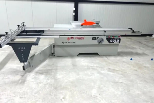 Vegla Pune ne Prishtine - 5,200 Euro