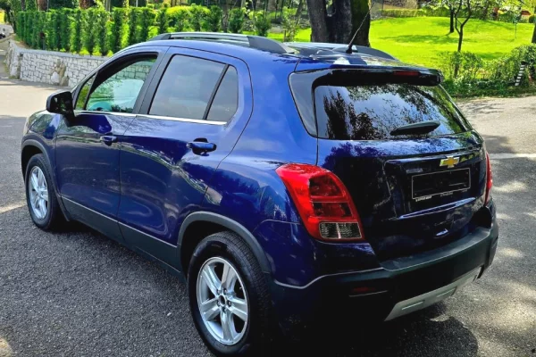 Auto in Vendita a Tirana, Chevrolet, 2014 gasoline-gas,Kambio Automatik Pagamento 5,300  Euro.