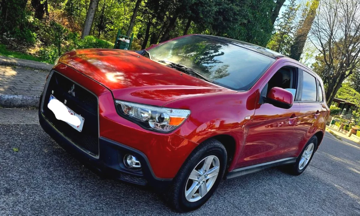 Auto in Vendita a Tirana, Mitsubishi, 2013 Benzine,Kambio Automatik Pagamento 5,300  Euro.