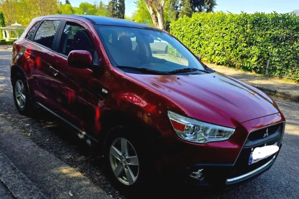 Auto in Vendita a Tirana, Mitsubishi, 2013 Benzine,Kambio Automatik Pagamento 5,300  Euro.