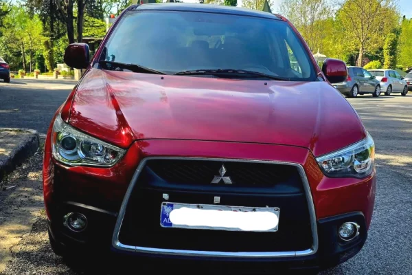 Auto in Vendita a Tirana, Mitsubishi, 2013 Benzine,Kambio Automatik Pagamento 5,300  Euro.