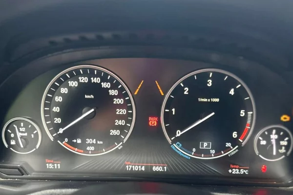 Auto in Vendita a Pristina, BMW, 2015 Diesel,Kambio Automatik Pagamento 22,500  Euro.