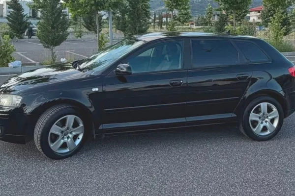 Cars for sale in Durres - 3,800 Euro