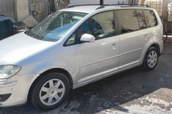 Cars for sale in Durres - 2,500 Euro