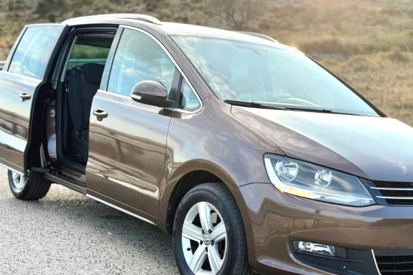 Makina ne shitje ne Elbasan - 8,500 Euro