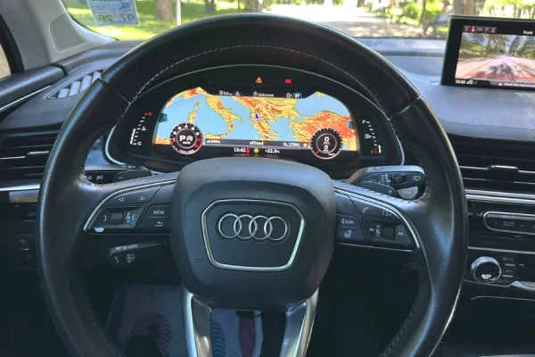 Makina ne shitje ne Tirane, Audi, 2017 Benzine,Kambio Automatik Pagesa 16,000  Euro.
