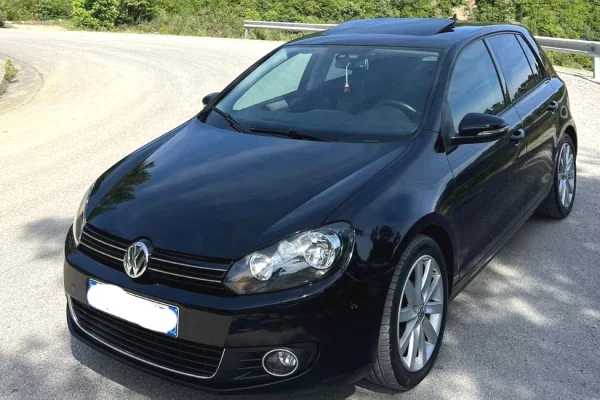 Makina ne shitje ne Elbasan, Volkswagen, 2010 Diesel,Kambio Manual Pagesa 6,500  Euro.