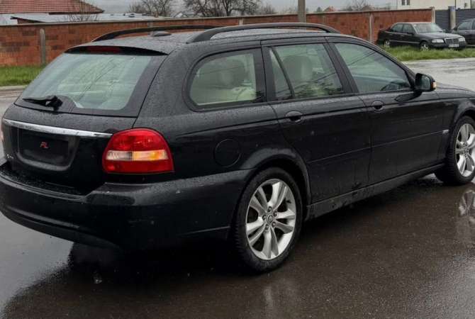 Makina ne shitje ne Prishtine, Jaguar, 2009 Diesel,Kambio Automatik Pagesa 1,800  Euro.