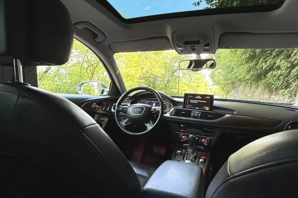 Makina ne shitje ne Tirane, Audi, 2016 Diesel,Kambio Automatik Pagesa 12,500  Euro.