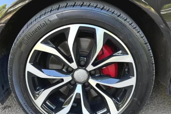 Makina ne shitje ne Tirane, Audi, 2016 Diesel,Kambio Automatik Pagesa 12,500  Euro.