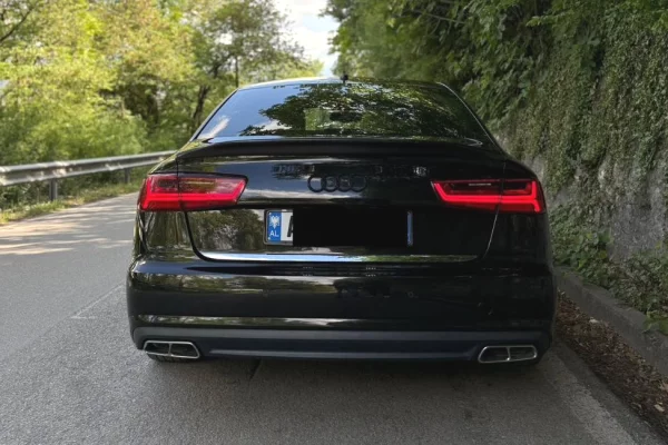 Makina ne shitje ne Tirane, Audi, 2016 Diesel,Kambio Automatik Pagesa 12,500  Euro.
