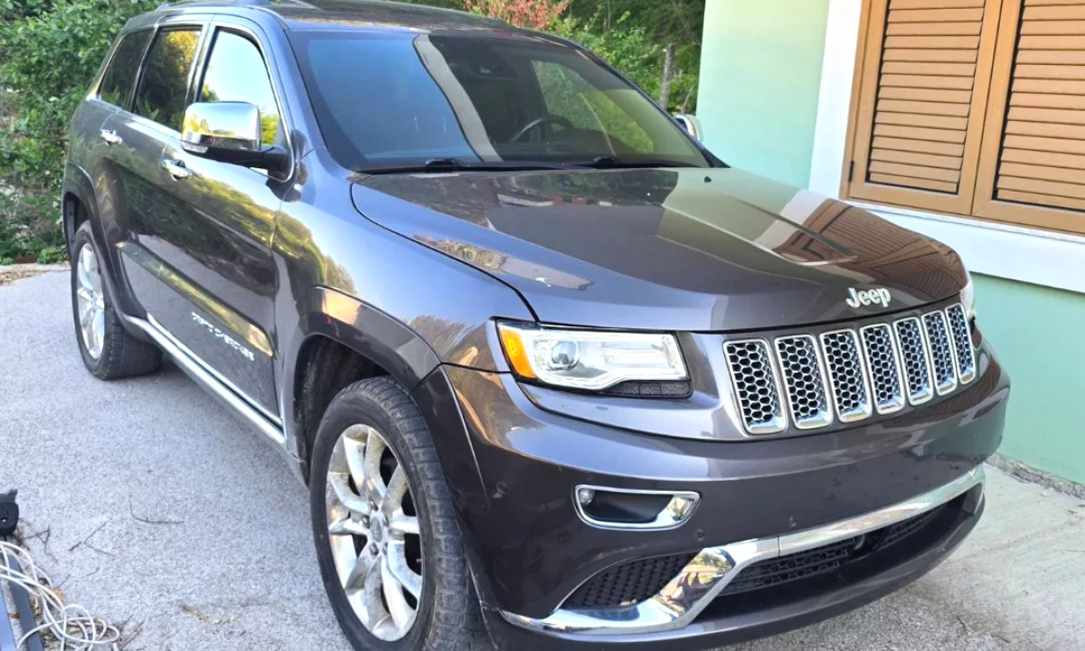 Auto in Vendita a Tirana, Jeep, 2014 Diesel,Kambio Automatik Pagamento 7,900  Euro.