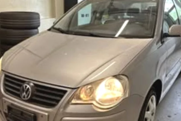 Makina ne shitje ne Elbasan, Volkswagen, 2009 gasoline-gas,Kambio Automatik Pagesa 4,399  Euro.
