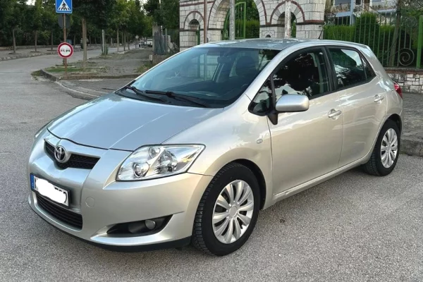 Makina ne shitje ne Vlore - 4,300 Euro