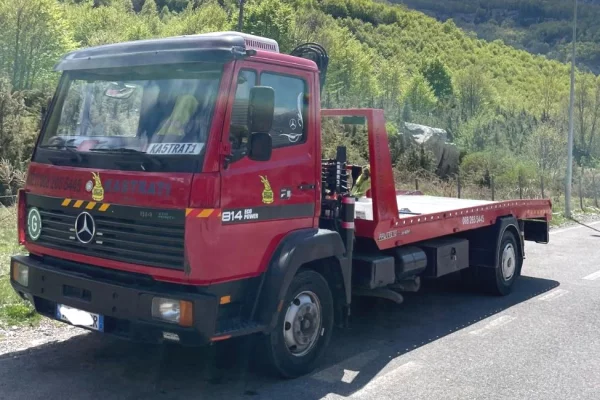 Makina ne shitje ne Durres - 17,000 Euro