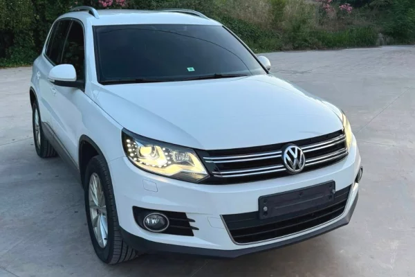 Makina ne shitje ne Shkoder - 8,400 Euro