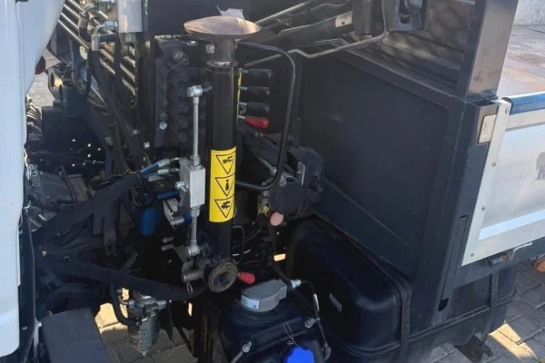Makina ne shitje ne Tirane, Isuzu, 2018 Diesel,Kambio Manual Pagesa 37,000  Euro.