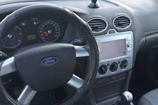 Makina ne shitje ne Elbasan, Ford, 2007 Diesel,Kambio Manual Pagesa 2,800  Euro.