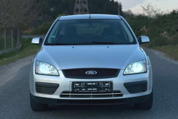 Makina ne shitje ne Elbasan, Ford, 2007 Diesel,Kambio Manual Pagesa 2,800  Euro.