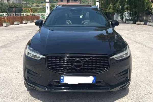 Makina ne shitje ne Durres, Volvo, 2019 Diesel,Kambio Automatik Pagesa 22,000  Euro.