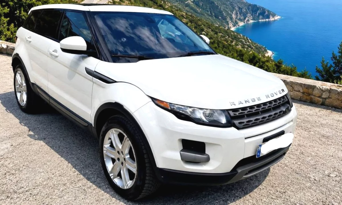 Makina ne shitje ne Tirane, Rover, 2015 Benzine,Kambio Automatik Pagesa 12,500  Euro.