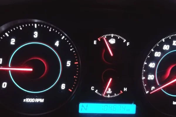 Makina ne shitje ne Tirane, Chevrolet, 2012 Diesel,Kambio Automatik Pagesa 7,499  Euro.