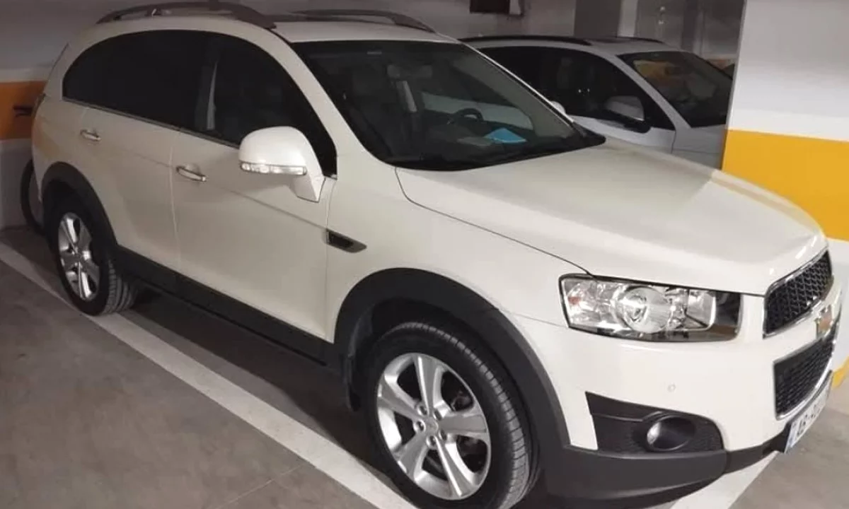 Makina ne shitje ne Tirane, Chevrolet, 2012 Diesel,Kambio Automatik Pagesa 7,499  Euro.