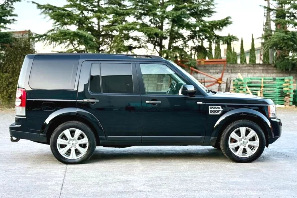 Makina ne shitje ne Elbasan, Land Rover, 2013 Diesel,Kambio Automatik Pagesa 14,500  Euro.